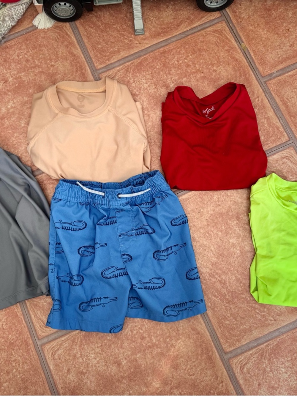 3t 4t boys swim, can also be unisex rash gaurds